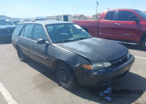 1998 Ford Escort Se z USA, uszkodzony, nr VIN 3FAFP15P0WR238401